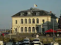 Hôtel de ville