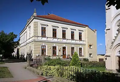 Ročov : hôtel de ville.