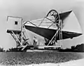 Holmdel Horn Antenna à Holmdel, New Jersey. Construit pour soutenir le programme de communication par satellite Echo, il a ensuite été utilisé dans des expériences qui ont révélé le rayonnement de fond cosmique qui imprègne l'univers.