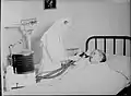 Aide à la respiration, 1946