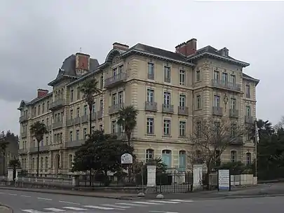 L'hôtel du Parc, casino de Salies.