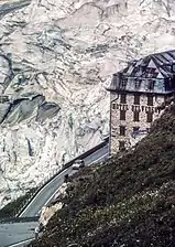 Hôtel Belvédère en 1983, lors de sa première fermeture, de 1980 à 1990.