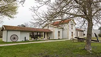 Ancienne gare de Hourtin.