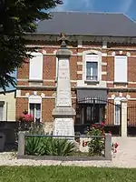 Monument aux morts.