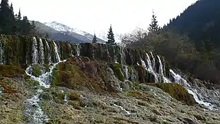 Chutes d'eau à Huanglong.