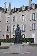 Statue d'Hubert Lyautey