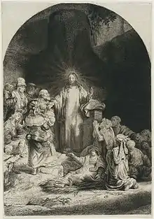Une partie de l'estampe originale est présentée dans une version réduite où seul le Christ et les personnages les plus proches de lui dans la composition originale apparaissent. Un cadre arrondi efface le travail d'ombre de Rembrandt sur le dessin original.