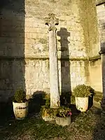 Croix de cimetière, classée.