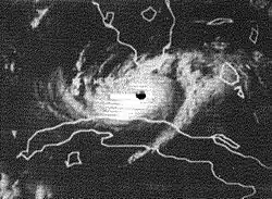 Photo de Donna approchant la Floride par le premier satellite météorologique TIROS-1.