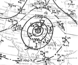 Carte météorologique du 8 novembre 1932, l'ouragan se dirigeant vers Cuba.