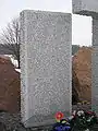 Stèle avec le nom des victimes