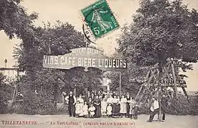 La guinguette du Vert-Galant, sensiblement à l'emplacement du centre commercial BienVenu, dans les années 1900.