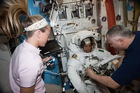 Derniers préparatifs pour Luca Parmitano avant sa sortie dans l'espace.