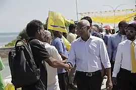 Ibrahim Solih, le candidat d'opposition, en campagne à Malé pour l'élection présidentielle maldivienne.