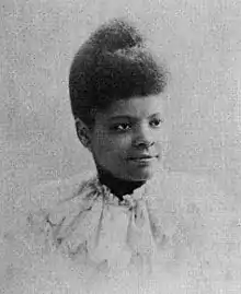 Portrait photographique d'Ida B. Wells, journaliste et militante anti-lynchage, réalisé en 1909.