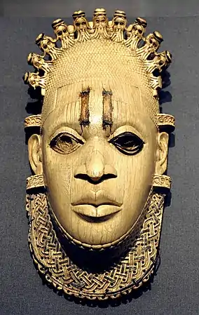 Autre masque-pendentif sculpté du XVIe siècle la représentant (British Museum, London)