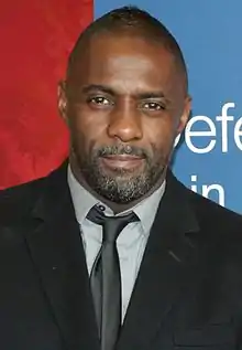 Idris Elba, l'interprète du détective Winn.