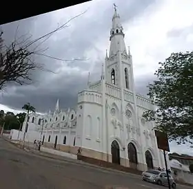 Image illustrative de l’article Église Saint-Louis-de-Gonzague de Cúcuta