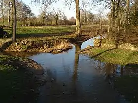 La rivière Igneraie en direction de Thevet-Saint-Julien en 2012.