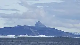 Vue de l'île à partir de Uummannaq