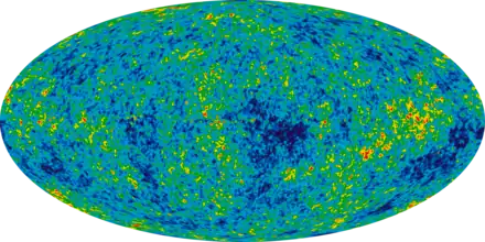 carte de nuances du rayonnement de fond cosmologique montrant les variations selon une échelle du bleu vers le rouge.