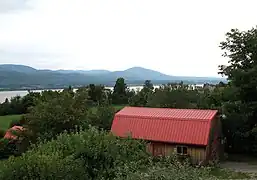 Vue sur la rive nord du fleuve Saint-Laurent