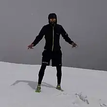 Iman Koushki, détenteur du record d'ascension du mont Damavand.