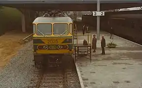 La 2025, en livrée jaunelors de l'inauguration de la gare de Genk.