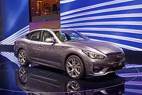 Infiniti Q70