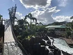 Infinity Falls à SeaWorld Orlando