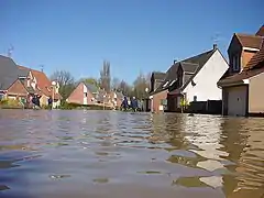 Inondation de 2002 à Blendecques (Pas-de-Calais).