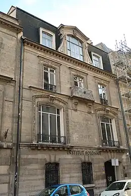 Institut polonais, 31 rue Jean-Goujon (8e arrondissement).