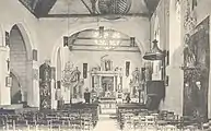 L'intérieur de l'église en 1900.