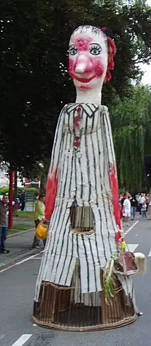 Description de cette image, également commentée ci-après