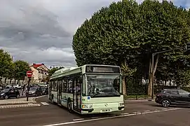 Irisbus Agora GNV sur la ligne A à Meaux en 2020.