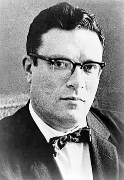 Isaac Asimov en 1965 (portrait)
