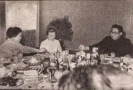 Isabel Perón et le dirigeant nord-coréen Kim Il-sung, en 1973.