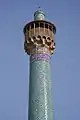 Banna'i sur un minaret – écriture kufi répétitive.