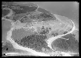 L'île et son quai, août 1931.