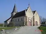 Église Saint-Pierre et nécropoles