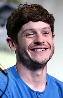 Iwan Rheon interprète Maximus Boltagon.