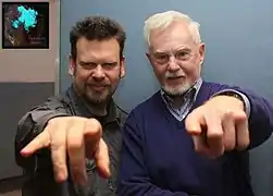 J. Pijarowski et Derek Jacobi pendant la session d'enregistrement The dream Off Penderecki (pl). (2013)