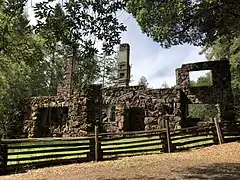 Ruines de Wolf House (maison du Loup)