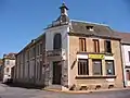 Ancien hôtel de ville : la Poste.