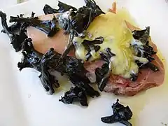 Jambon comtois, trompette de la mort, et comté.