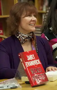 Description de l'image Janet Evanovich 20100914.jpg.