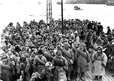 Rapatriement de prisonniers de guerre japonais à Maizuru, 1946.