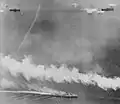 Le Wakatsuki pendant la bataille de la baie d'Ormoc le 11 novembre 1944