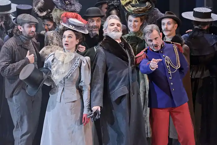 Jaqueline (A.C. Gillet), Clavaroche (J.S. Bou) et Maître André (F. Leguerinel) dans la production de l'Opéra Comique en Décembre 2019