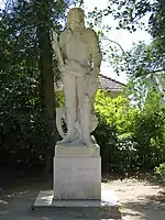 Statue de Tourville